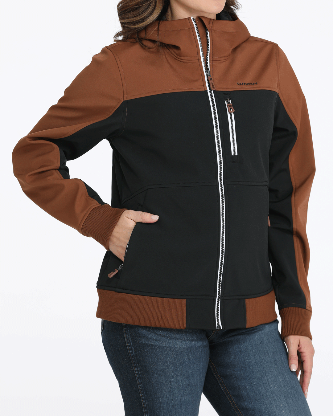 MAJ9844004-2.png